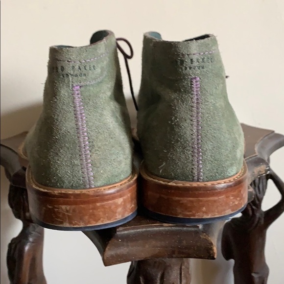 ted baker linnus chukka boots in dark Greek suede - Picture 4 of 11